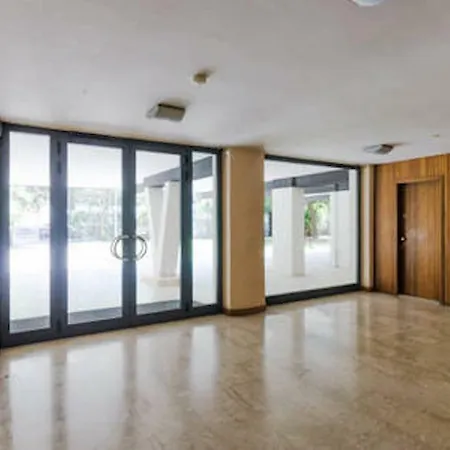 Sunny Flat Top Floor Pescara